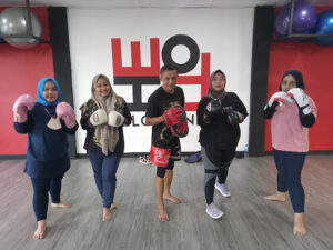Hello fitness cirendeu Kota Tangerang Selatan