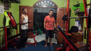 Men's gym Villa Pamulang Kota Depok